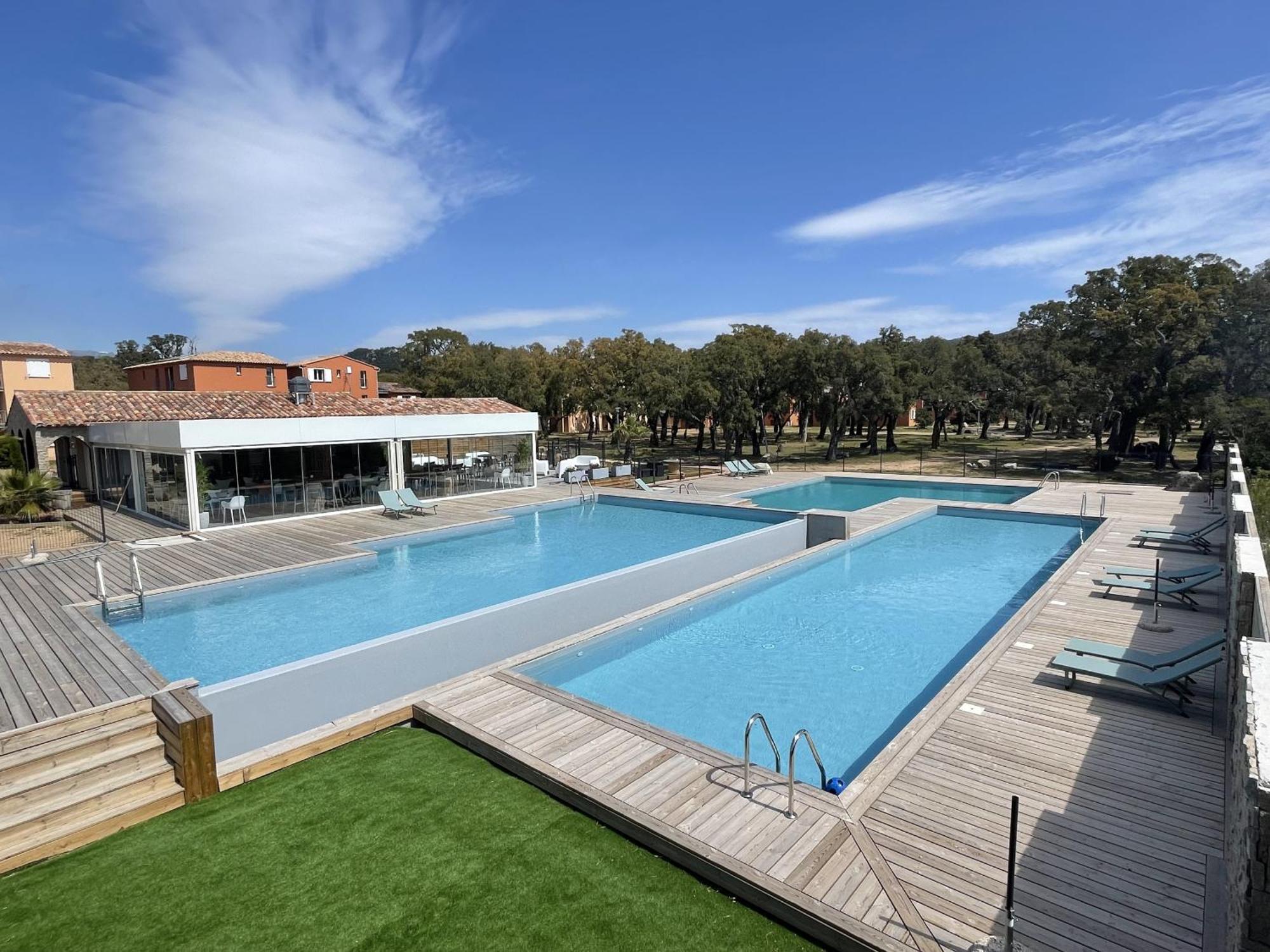Residence Hoteliere Les Hameaux De Saint Cyprien 25 M2 Леччи Экстерьер фото