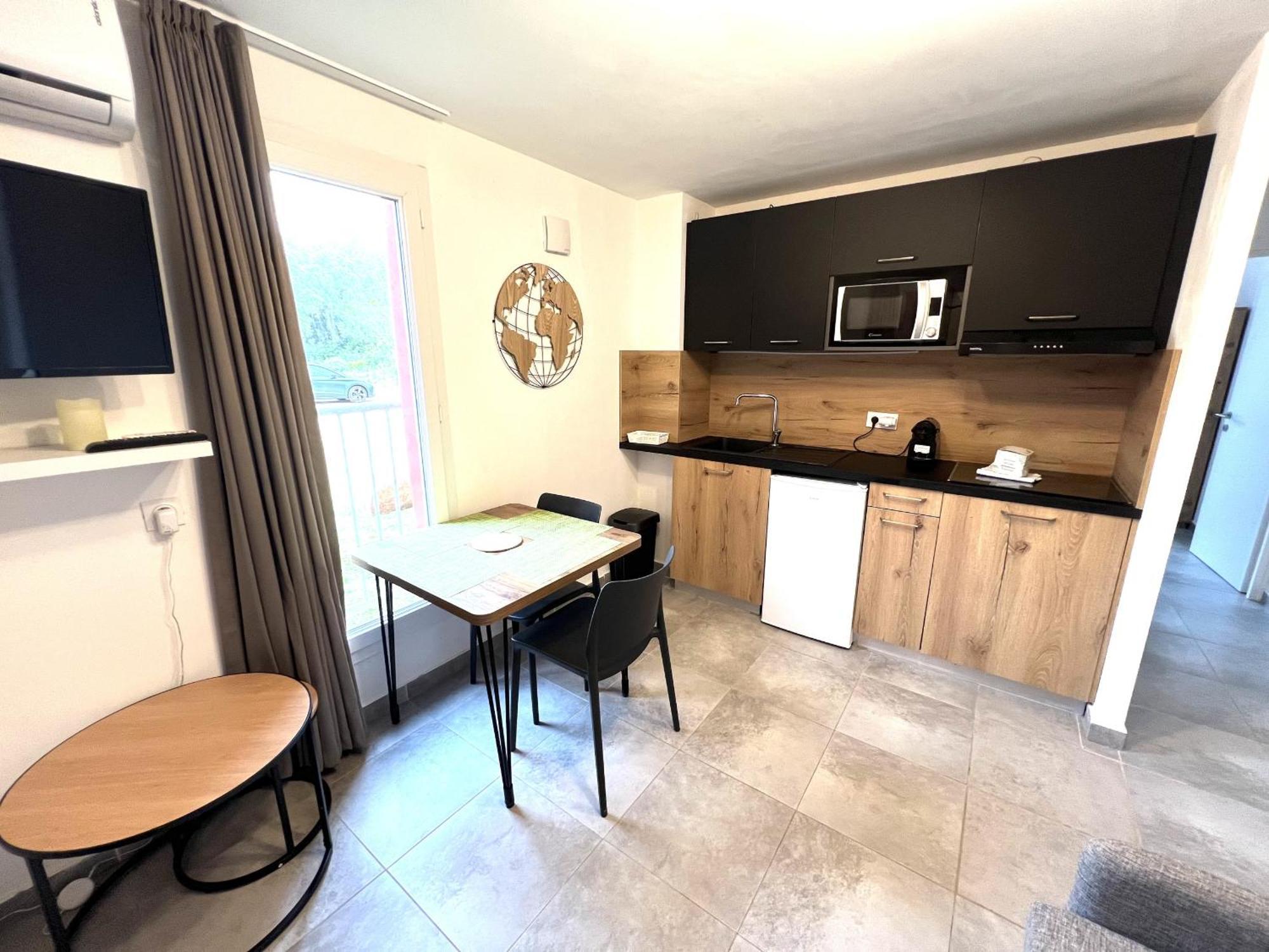 Residence Hoteliere Les Hameaux De Saint Cyprien 25 M2 Леччи Экстерьер фото