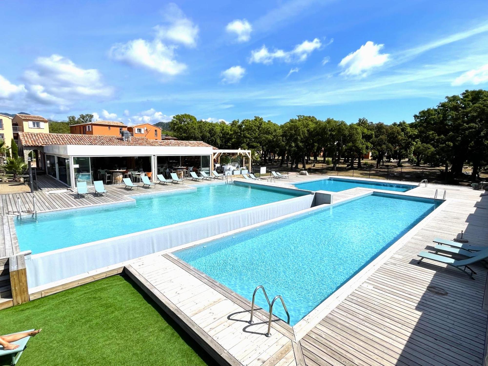 Residence Hoteliere Les Hameaux De Saint Cyprien 25 M2 Леччи Экстерьер фото